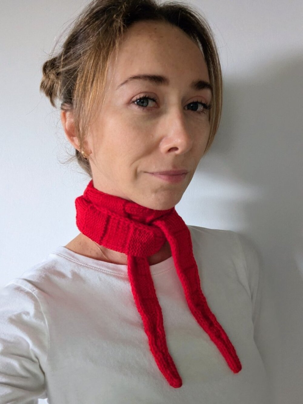 Hand Knit Red Sophie Skinny Scarf Textured Stripe Ganni Girl Romcom Core - Picture 3 of 15